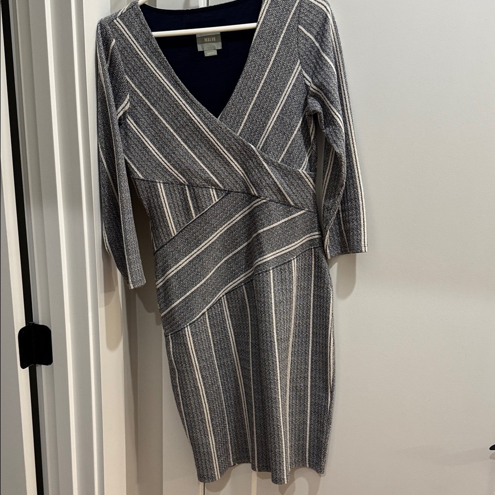 Maeve Navy and Cream Striped V-Neck Dress